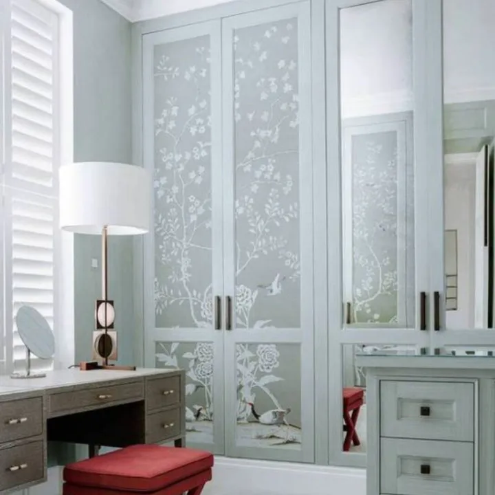 Wardrobe-Wallpaper-Bedroom.jpg