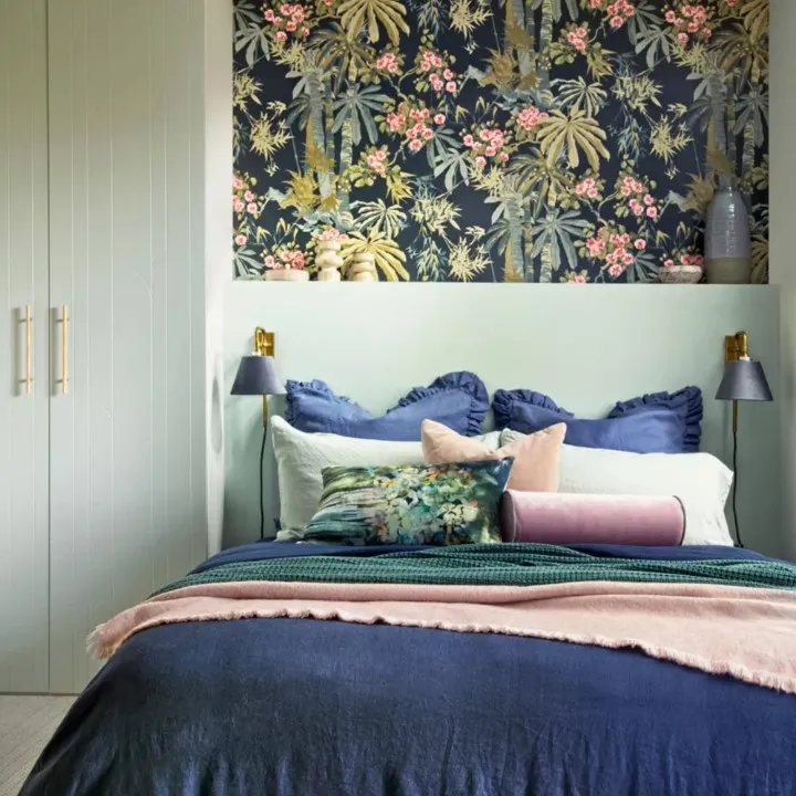 Floral-Bedroom-Wallpaper-Ideas.jpg