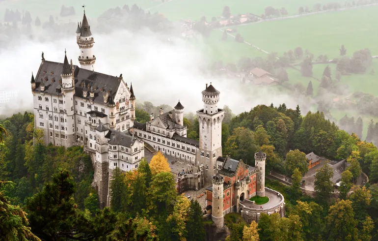 neuschwanstein-castle-mb.jpg