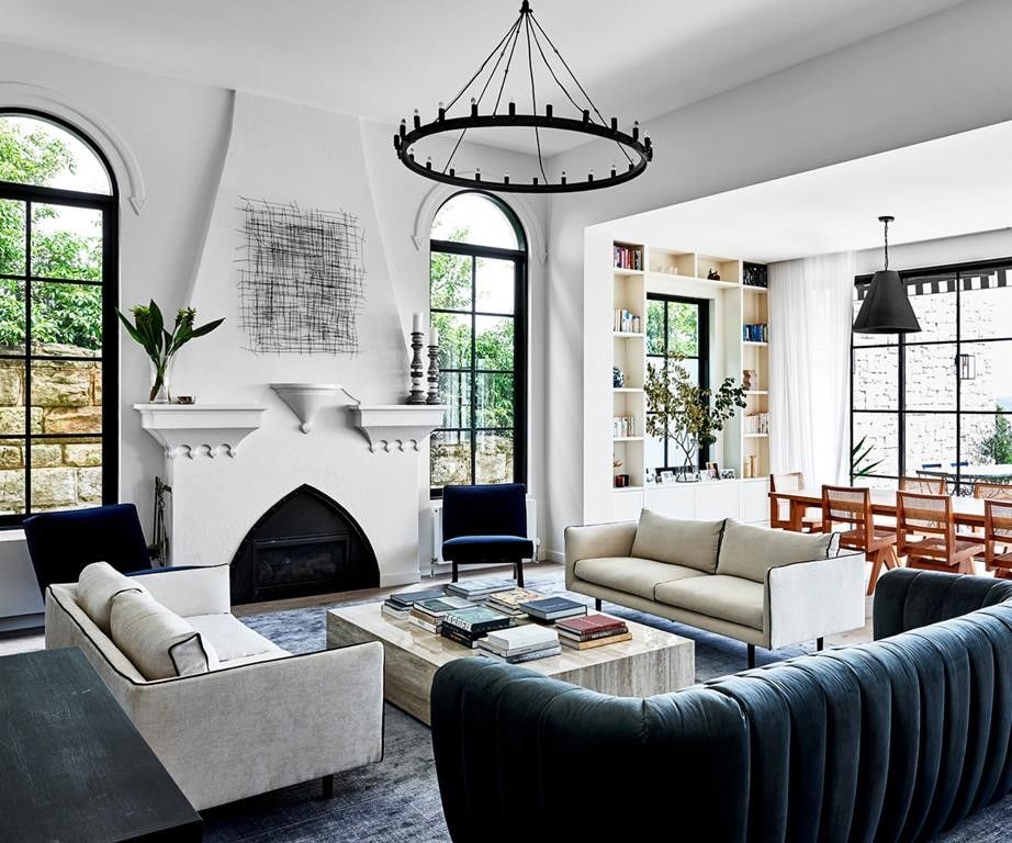 Modern Mediterranean Interior Design