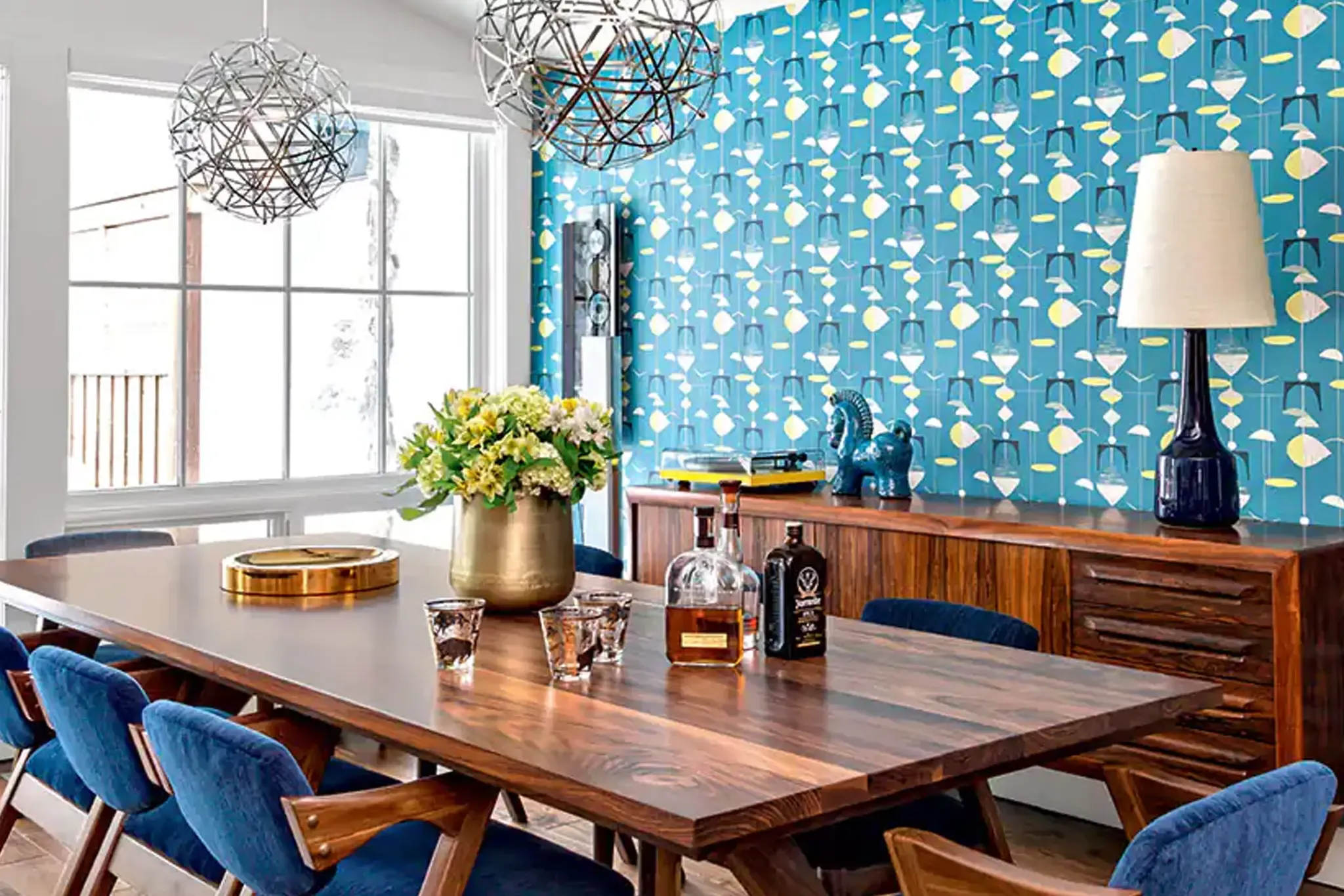 From Vintage to Modern: Inspiring Dining Room Wall Decor Ideas for Every Style