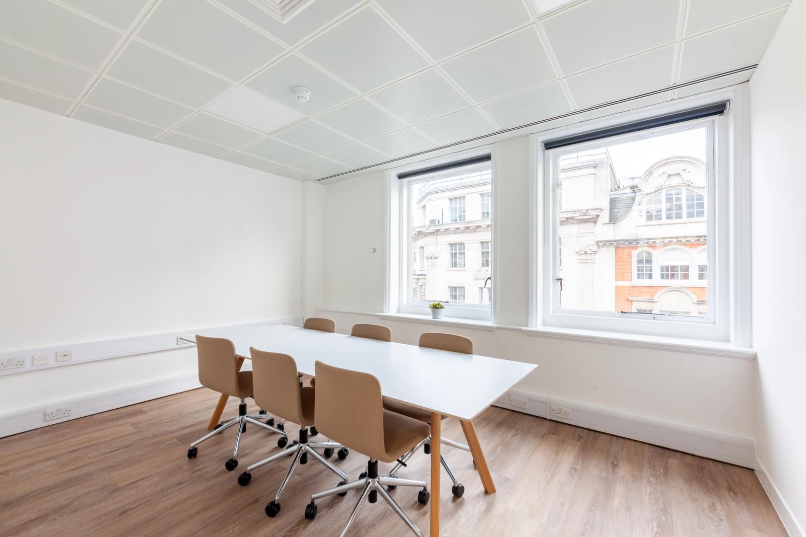 Client-ready workspace at 19-21 Great Portland Street