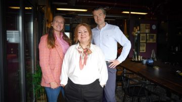 Forsterkar laget med klesdesigner Kristine Bruvik Vikse