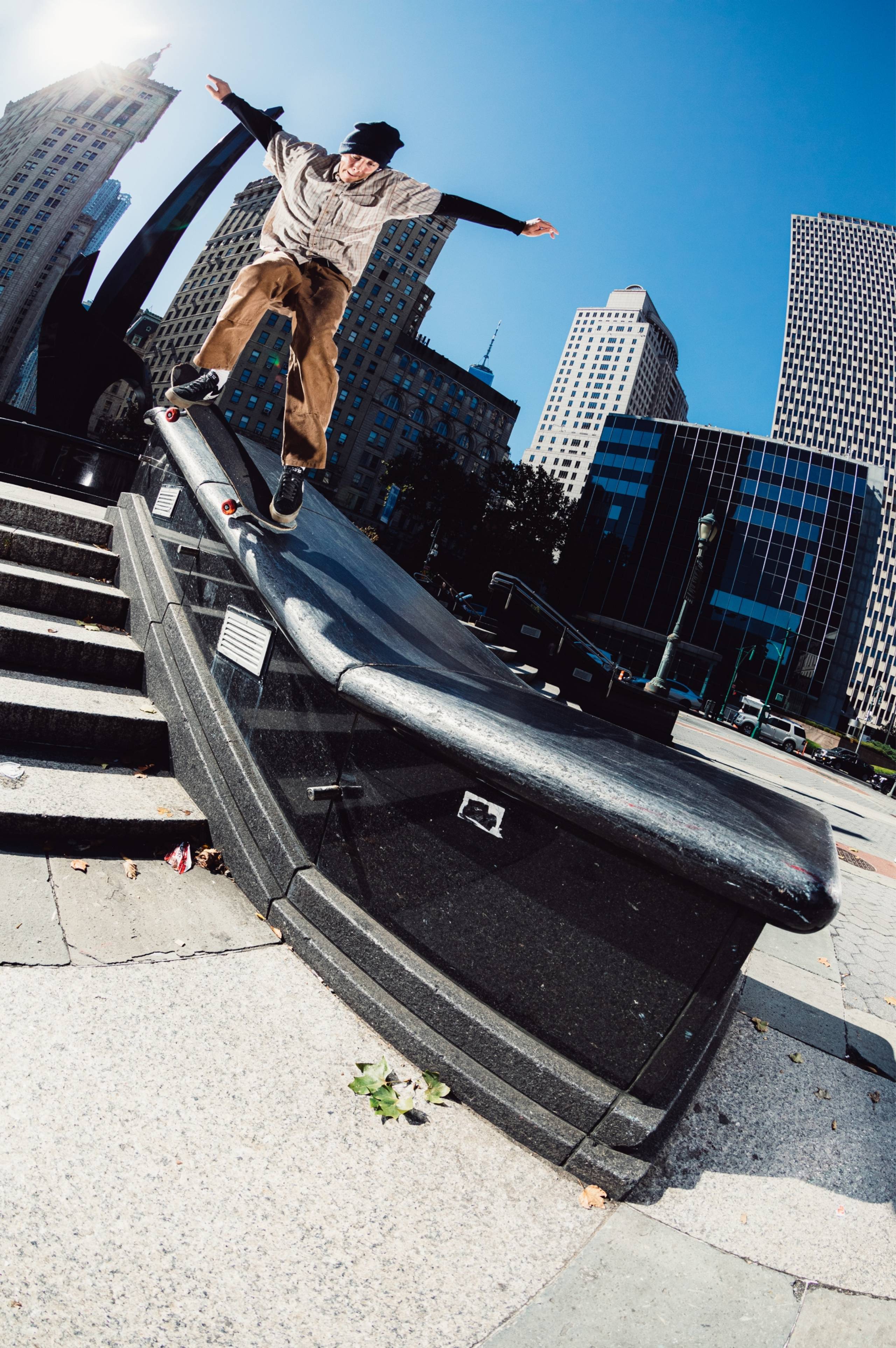 Skater Noah Mahieu doing a noseslide to backslide 50/50 in Precious Skate Film