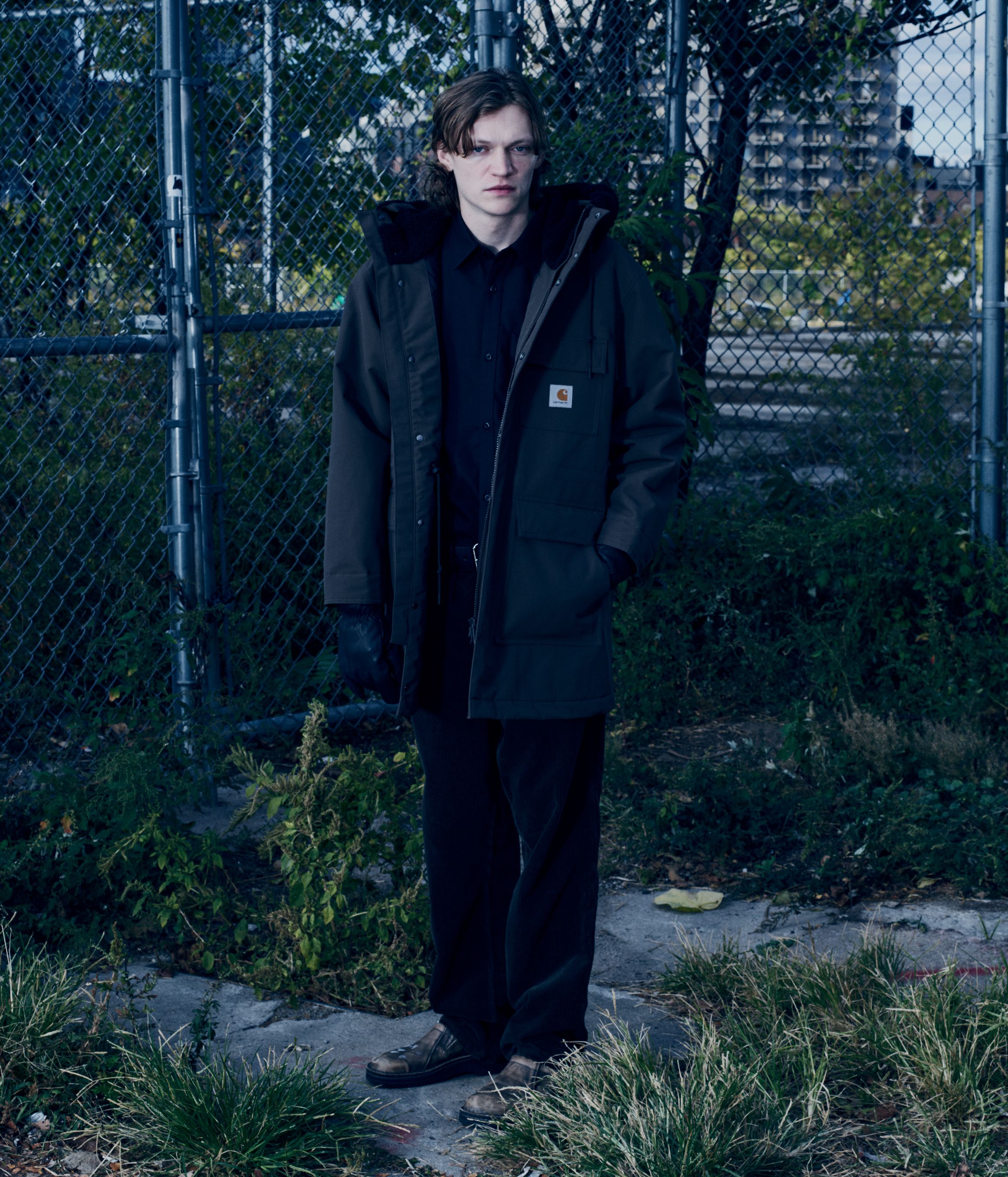 Model wearing a Siberia Parka in Black