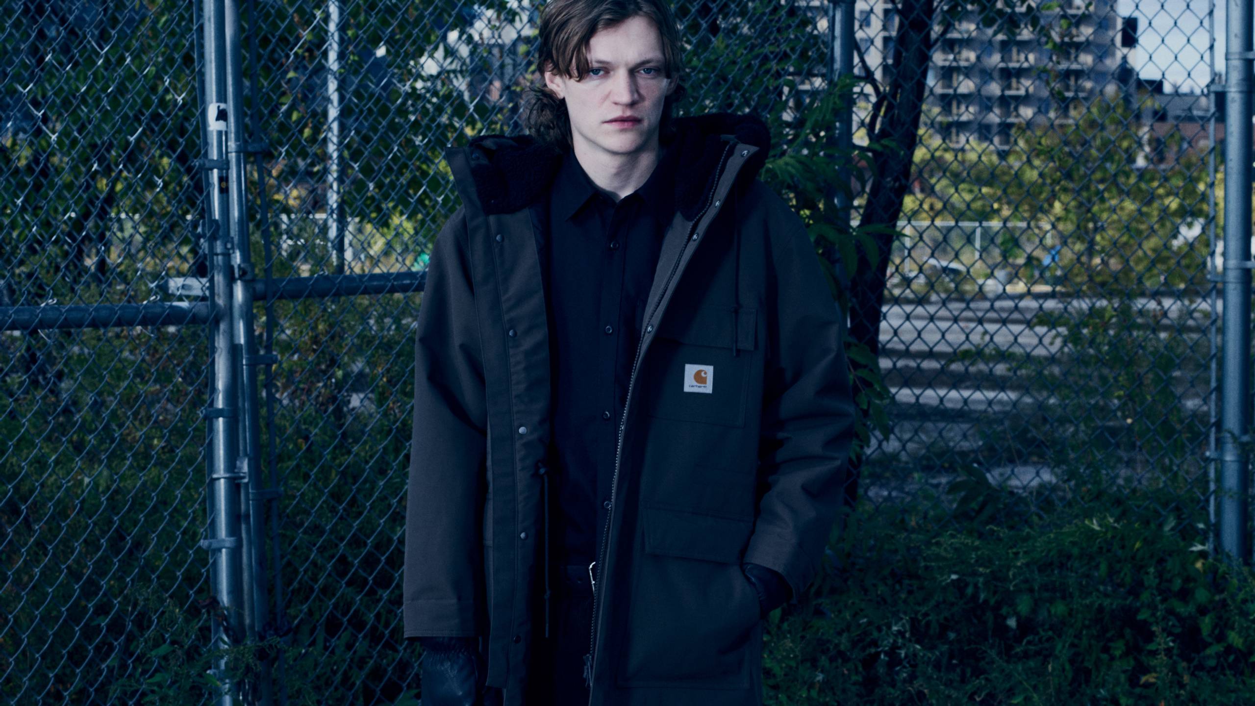 Model wearing a Siberia Parka in Black