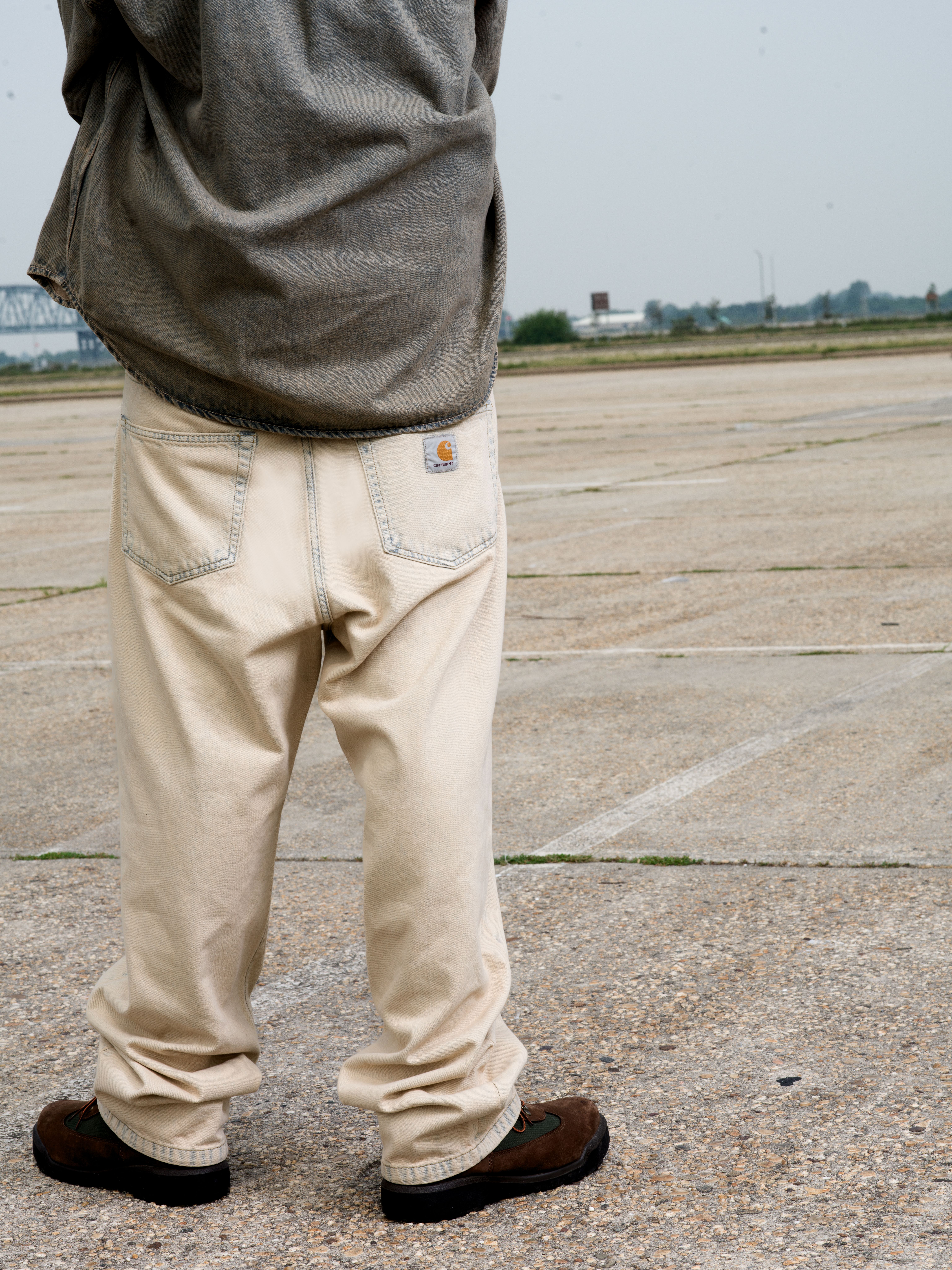 [XL] carhartt べストV33 DKB travis scott XL] carhartt べストV33 DKB travis scott