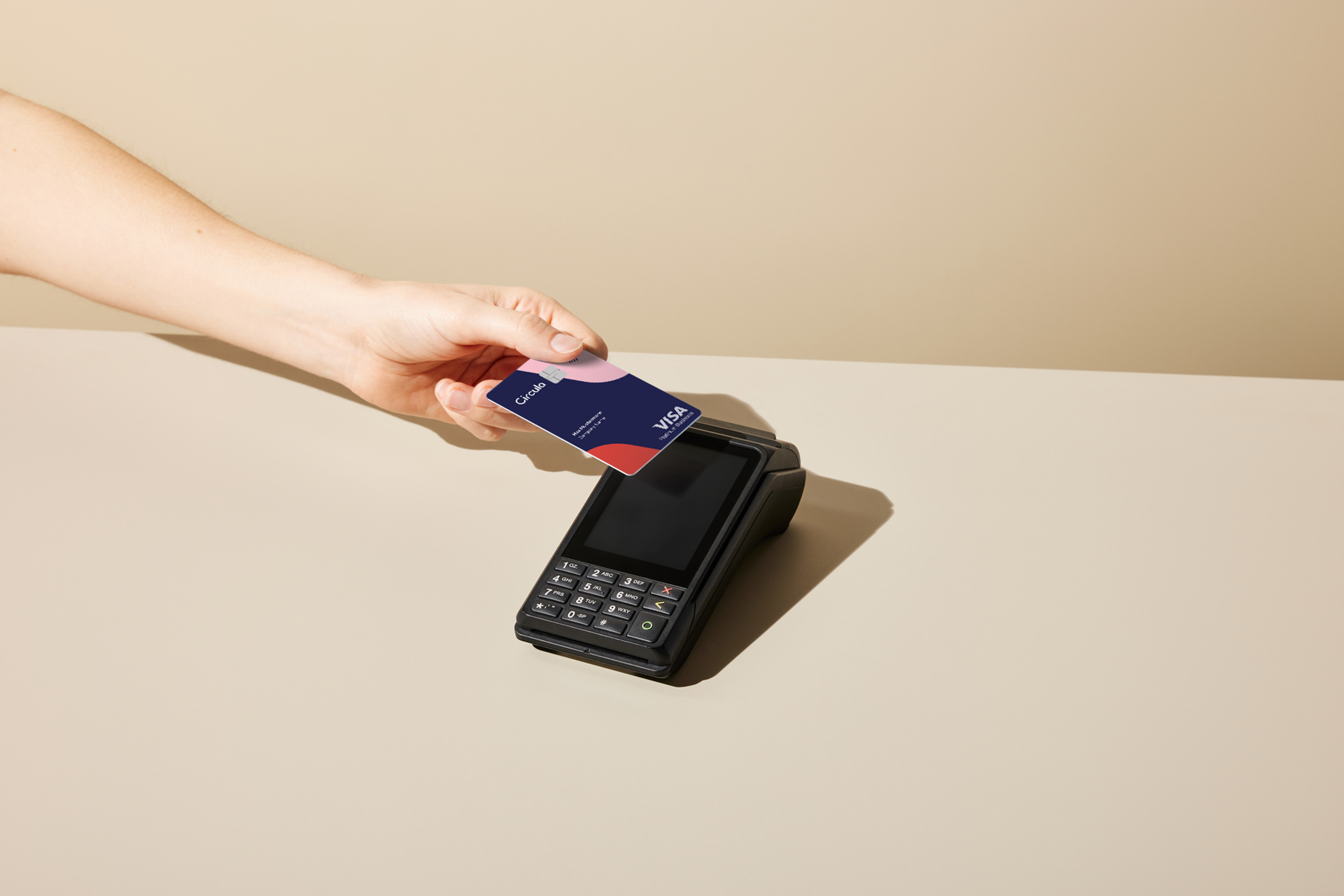 Firmenkreditkarten: Revolutionieren Sie mit 10 Punkten Ihr Ausgabenmanagement