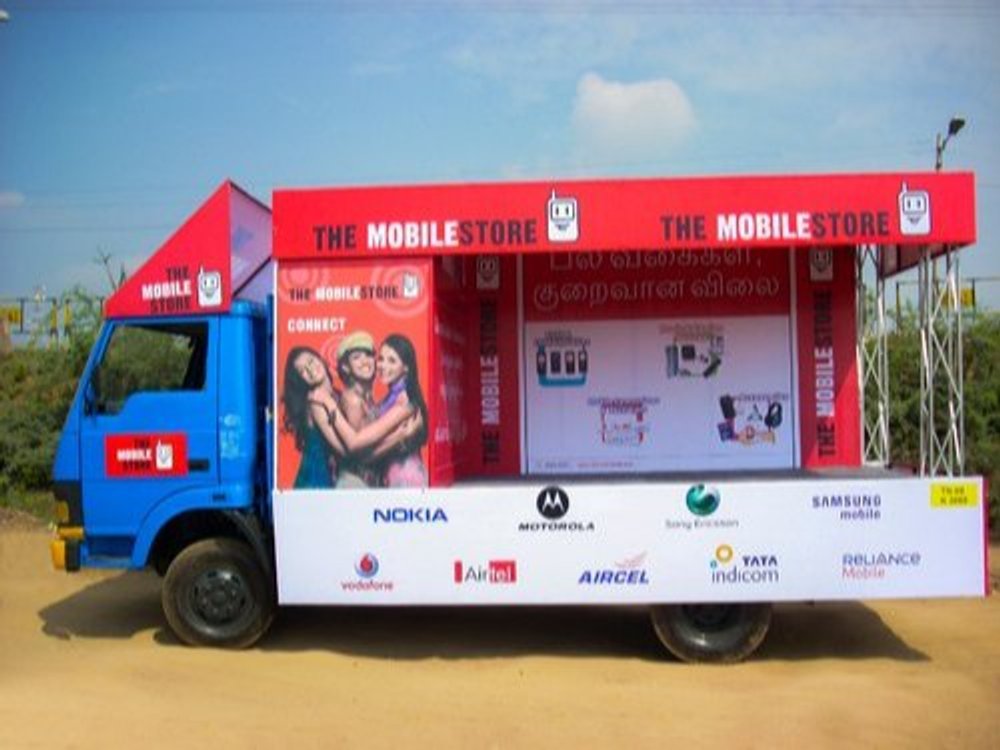 Mobile van branding in Hyderabad: HITEC City corridor and 2026 GHMC-Cyberabad rate map