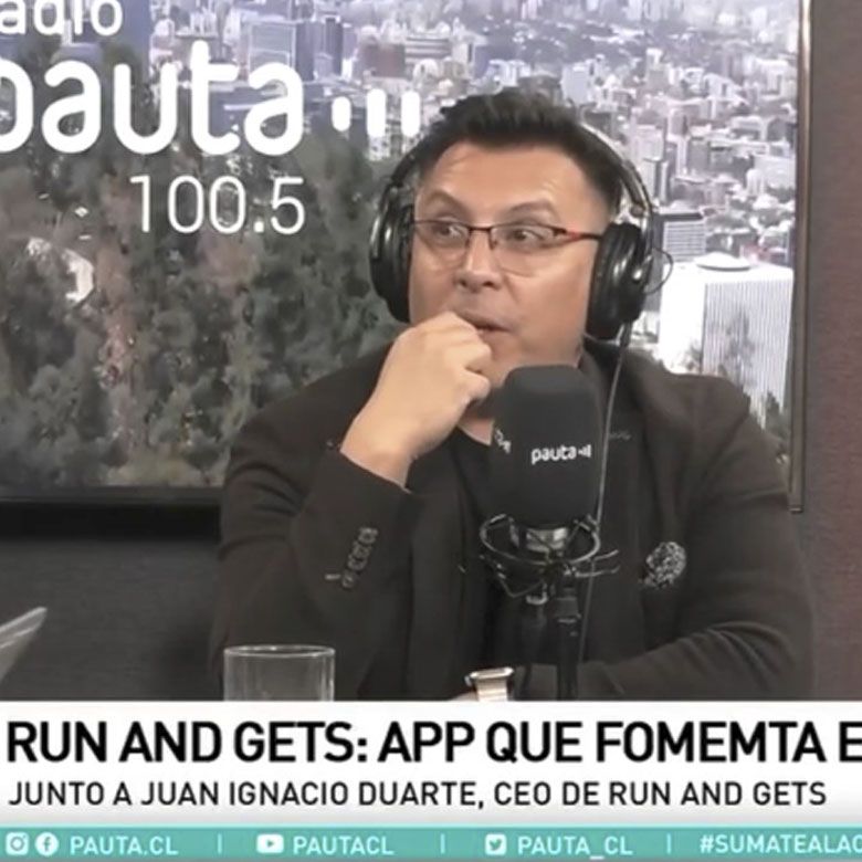 Run and Gets on Tendencias y Buena Conversacion with Carolina de Moras and Ignacio Lira