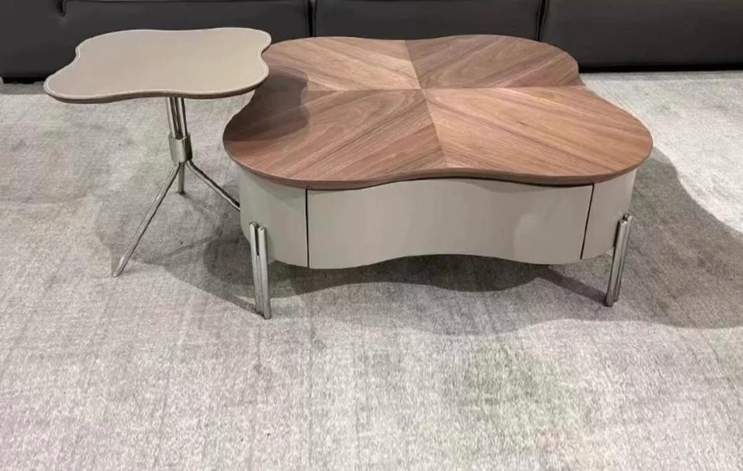 Clover centre table