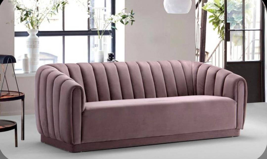 Ri Sofa 