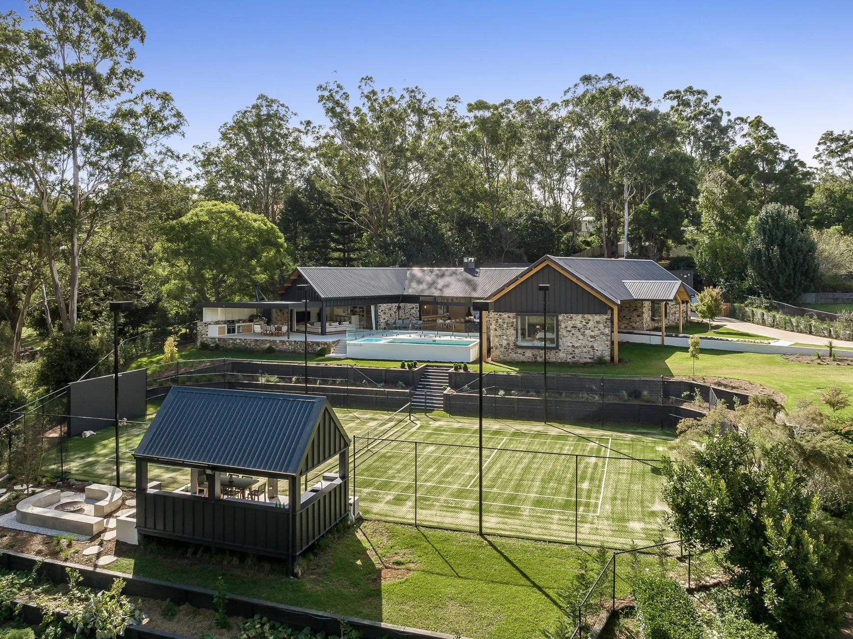 Glencoe Court