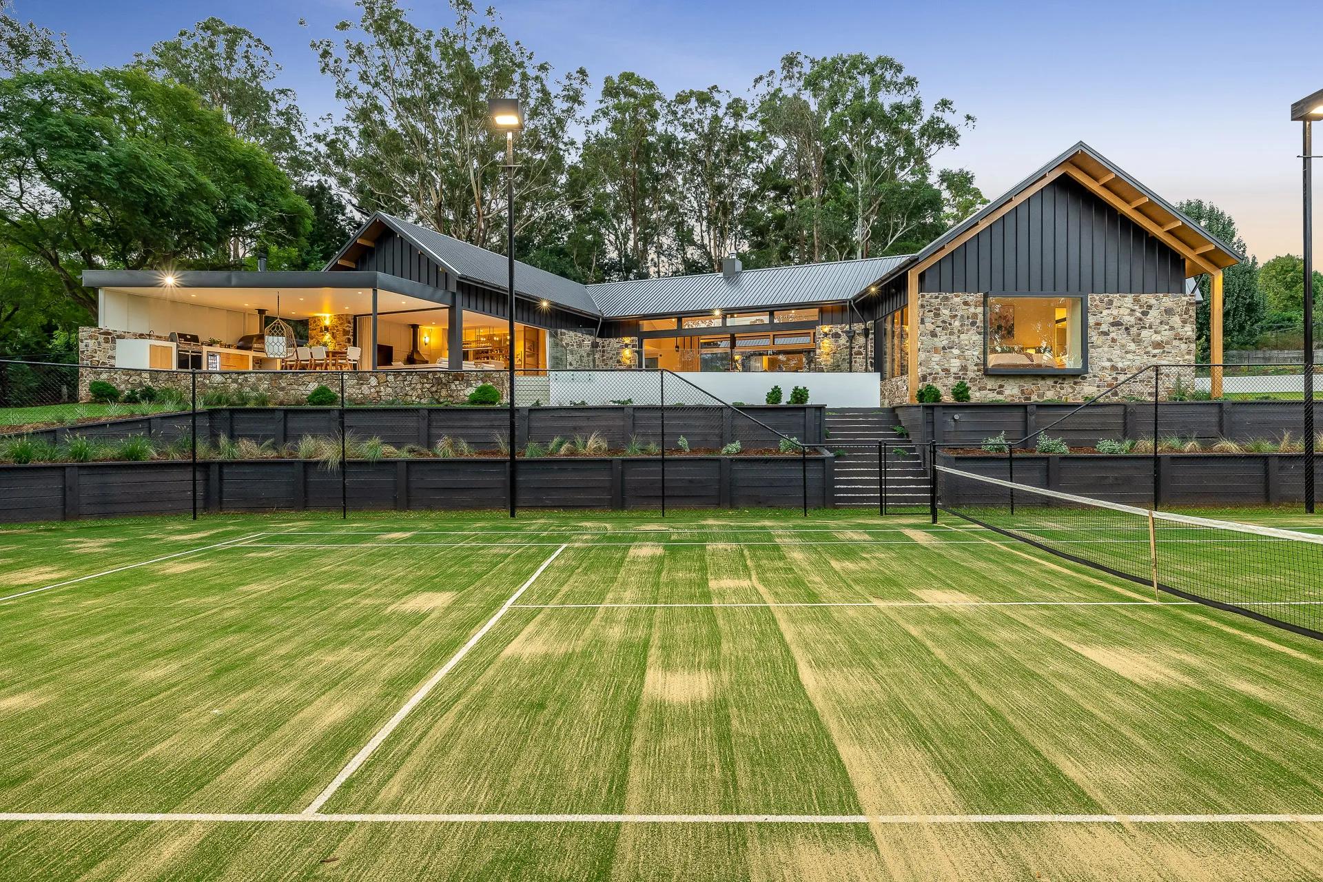Glencoe Court