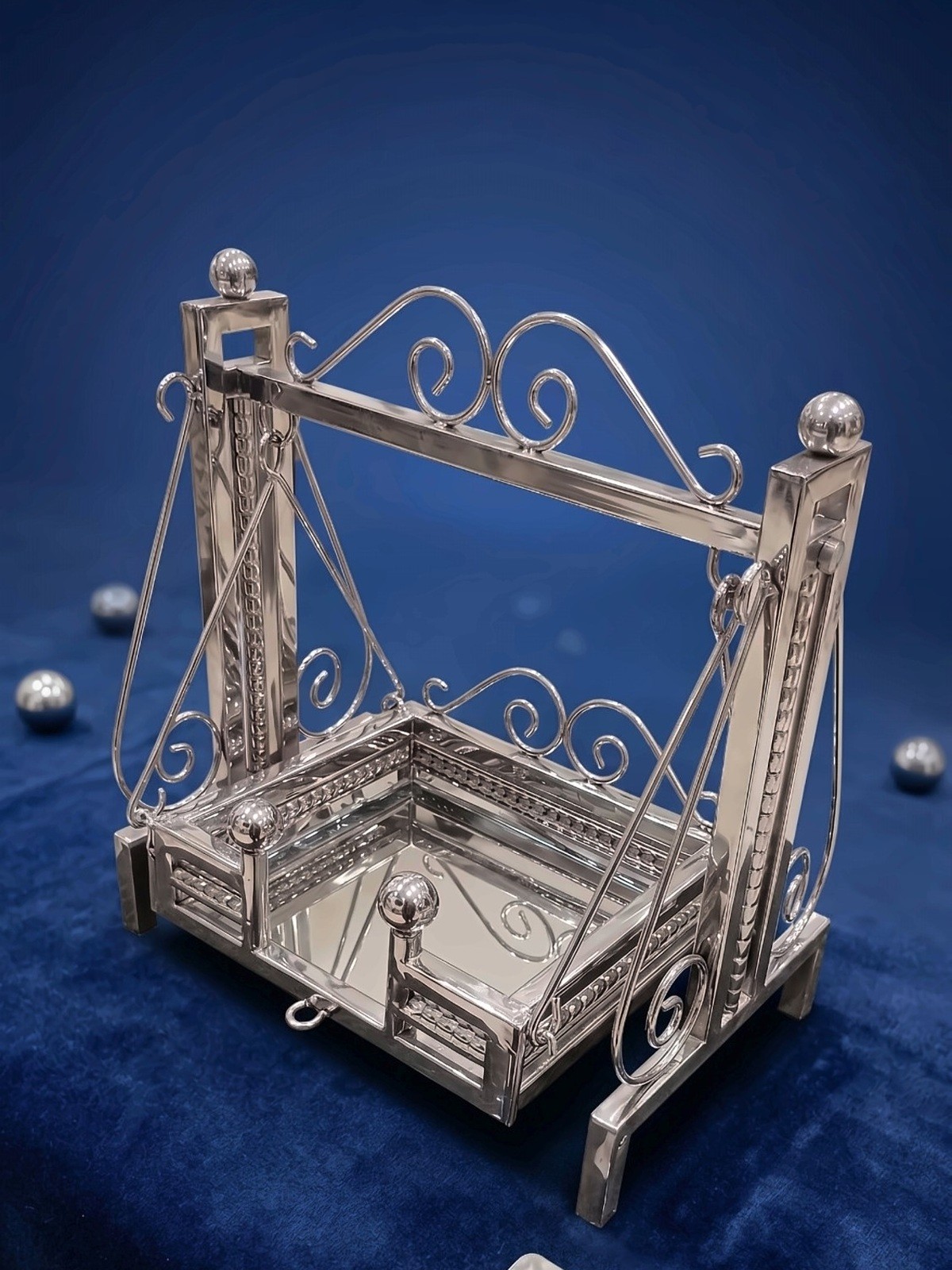 Steel Jhula 11" stainless steel swing