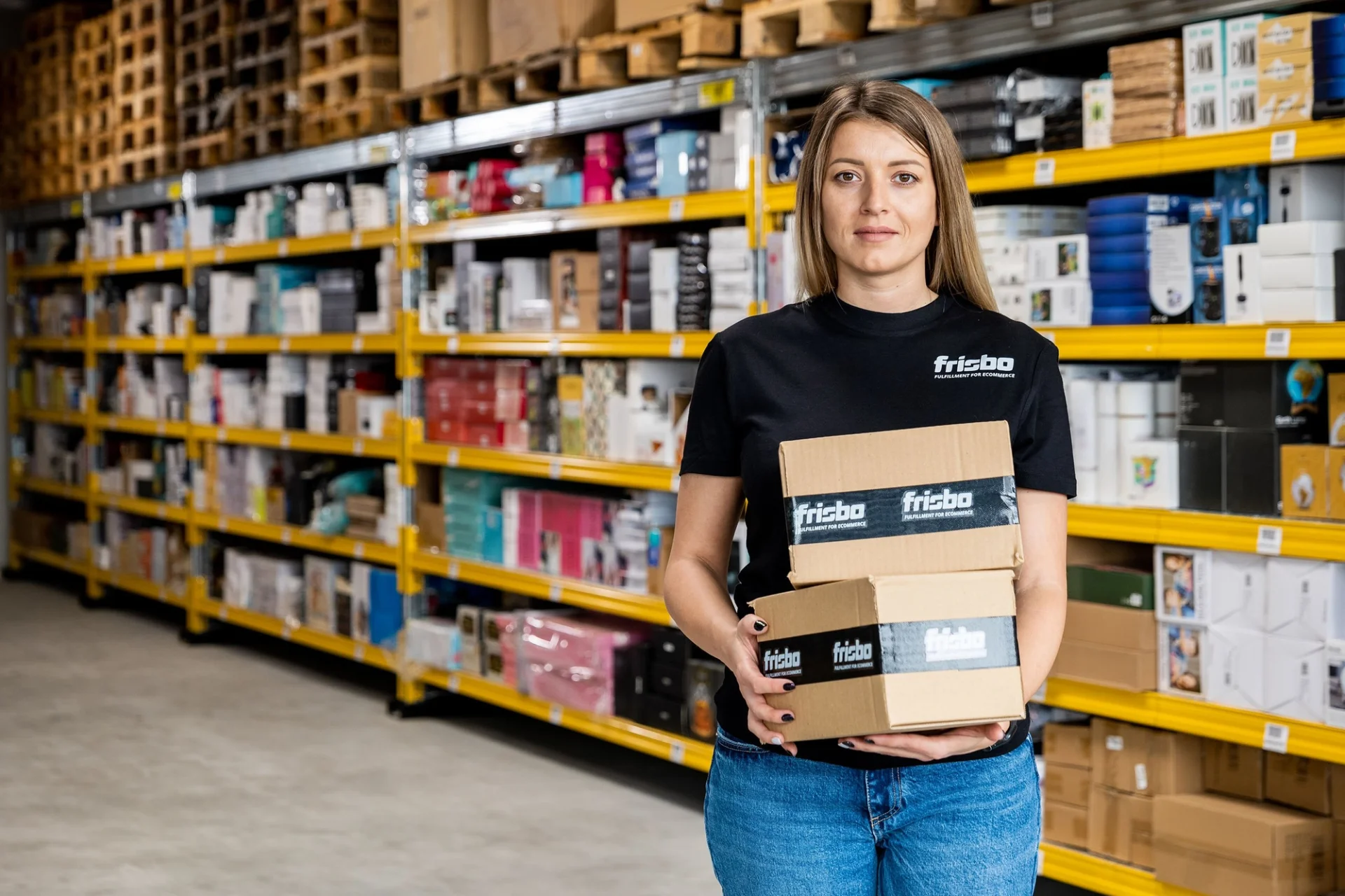 Frisbo eCommerce fulfillment and logistics hero banner