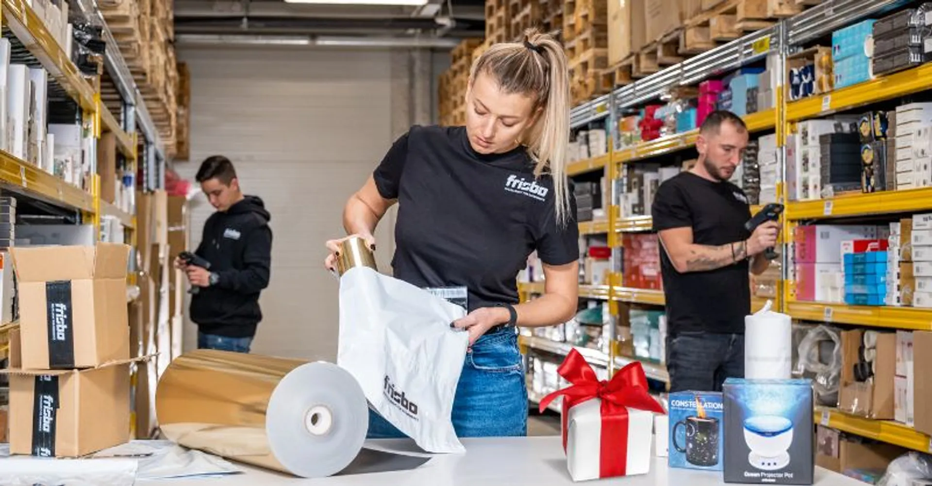 A 3PL or Santa’s little helper? All about online gift fulfillment