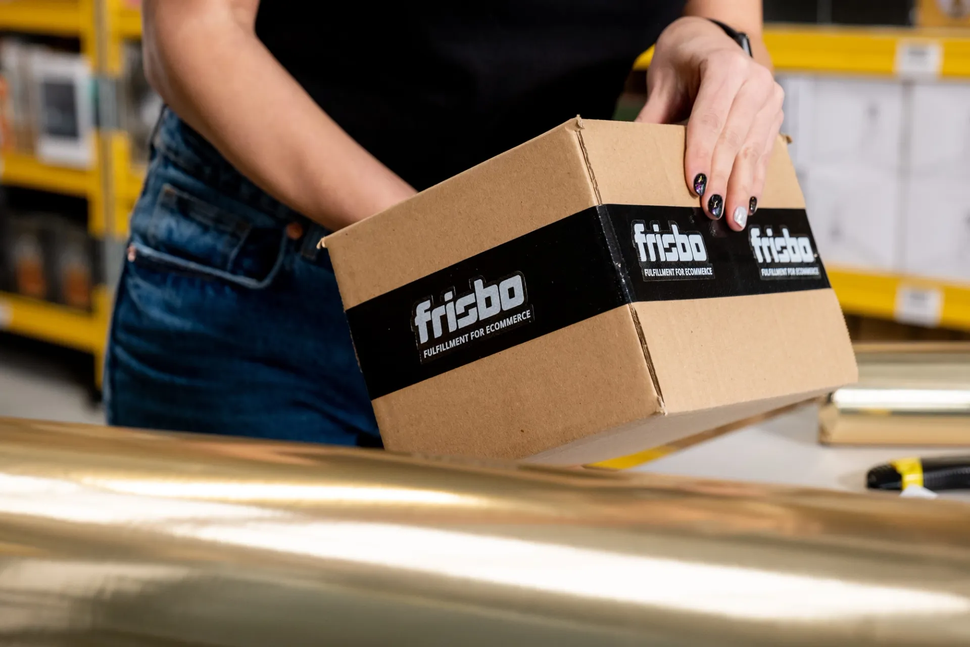 Dropshipping vs. fulfillment: Comparație [Da pentru ambele!]