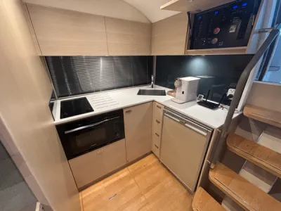 Princess V40