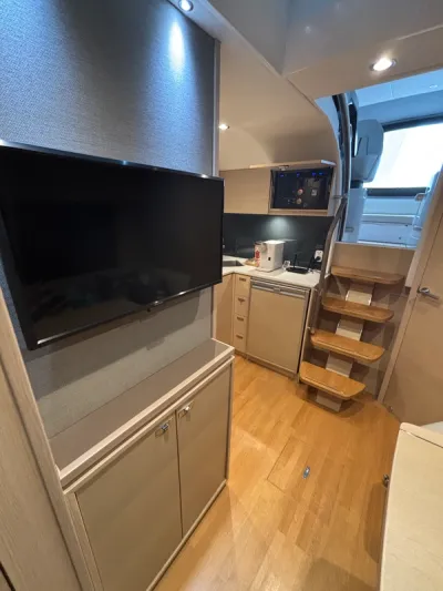Princess V40