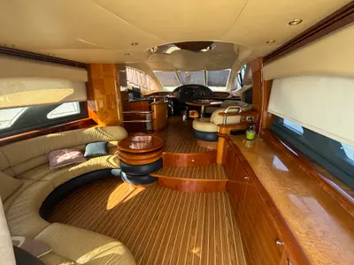 Azimut 55 fly