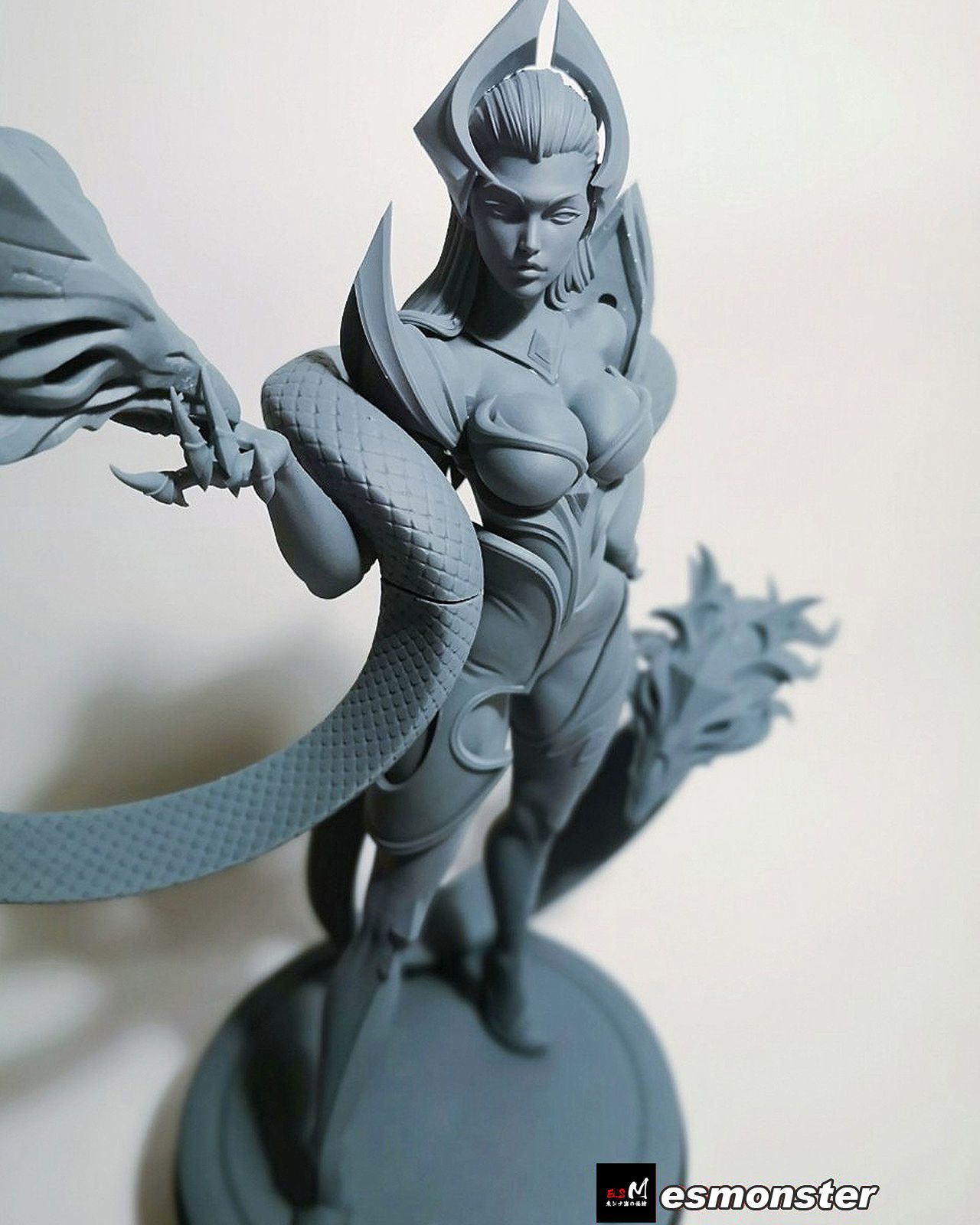 Coven Evelynn Statue | League of Legends Fan Art by E.S Monster SFW null
