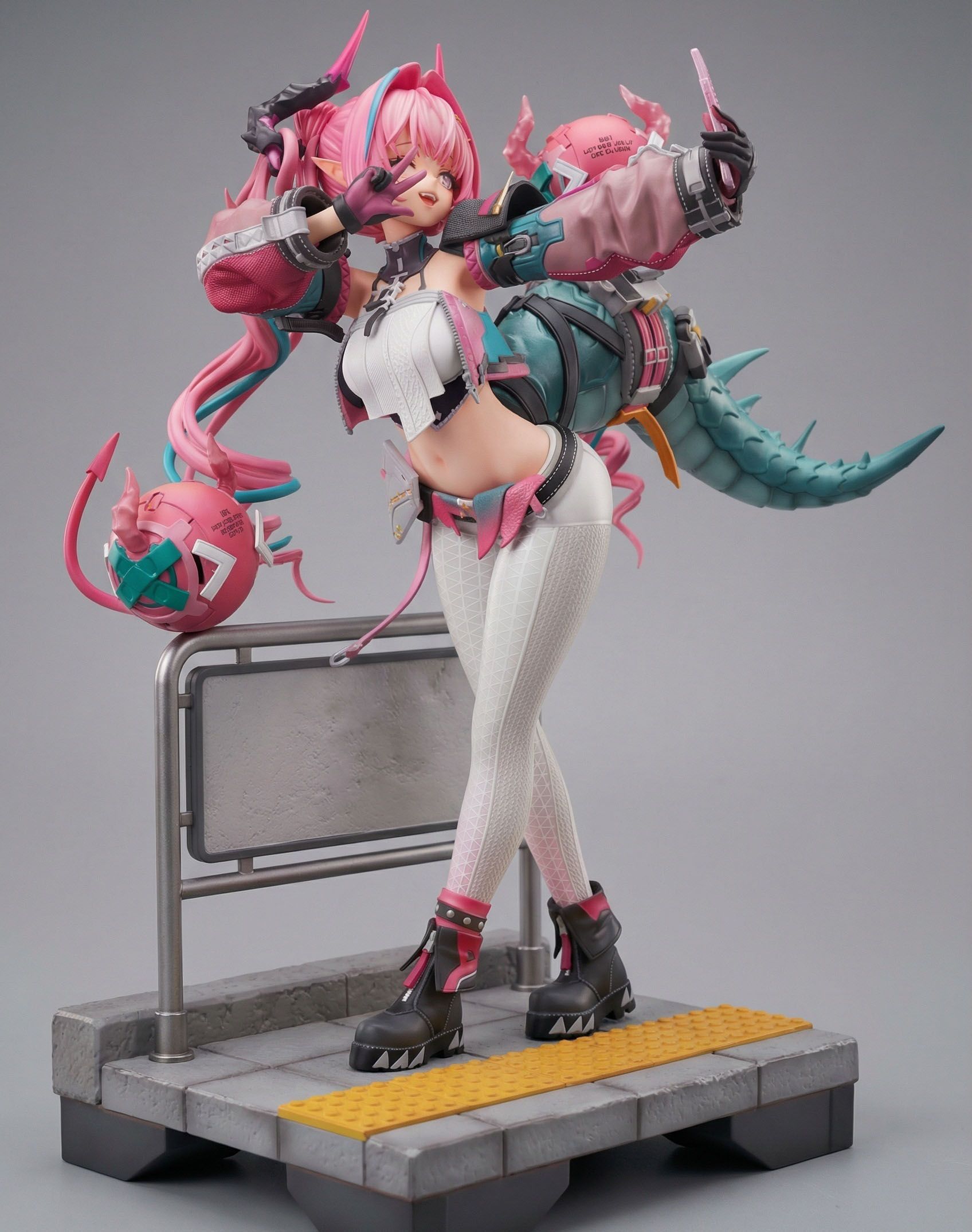 Yvonne Statue | Arknights: Endfield Fan Art by Rubim SFW 3d printed statue,Yvonne statue,Arknights: Endfield statue,3d printed figure,3d printed