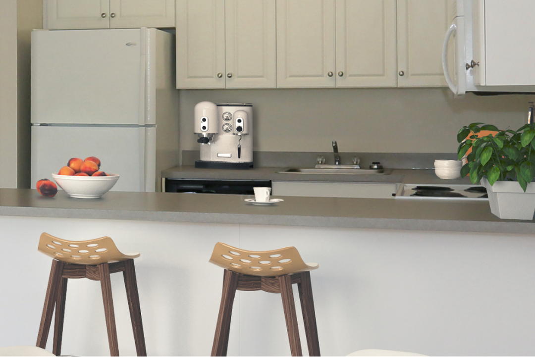 Mirror Pond at Moriches Heatherwood Communities