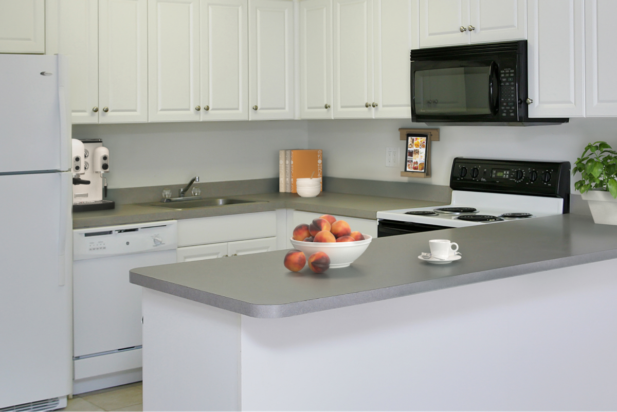 View Mirror Pond Amenities Heatherwood Communities