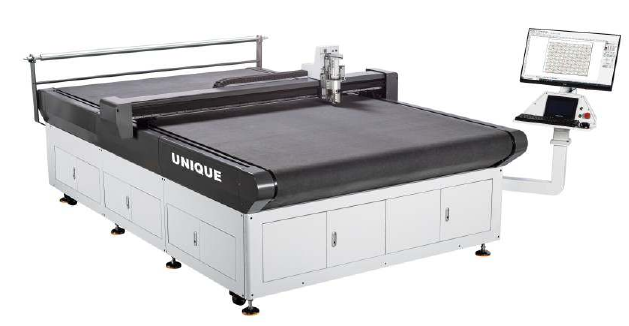 UN-C2516
