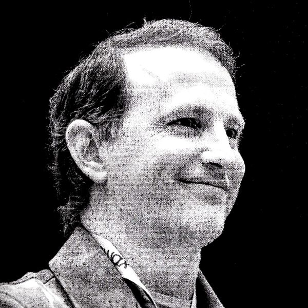 Joe Gebbia portrait 2