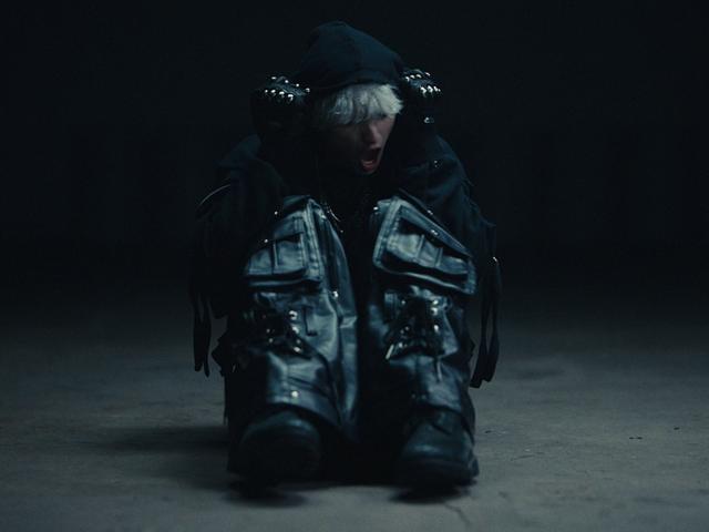 $wag Nightmare – mercedes (Music Video), directed by Benz Asi and Ben Sintchak — still 2