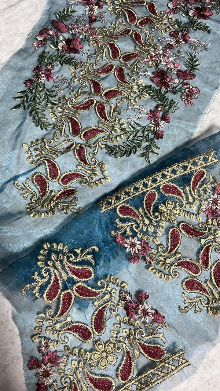 Elaf set neckline with sleeves bunches pair