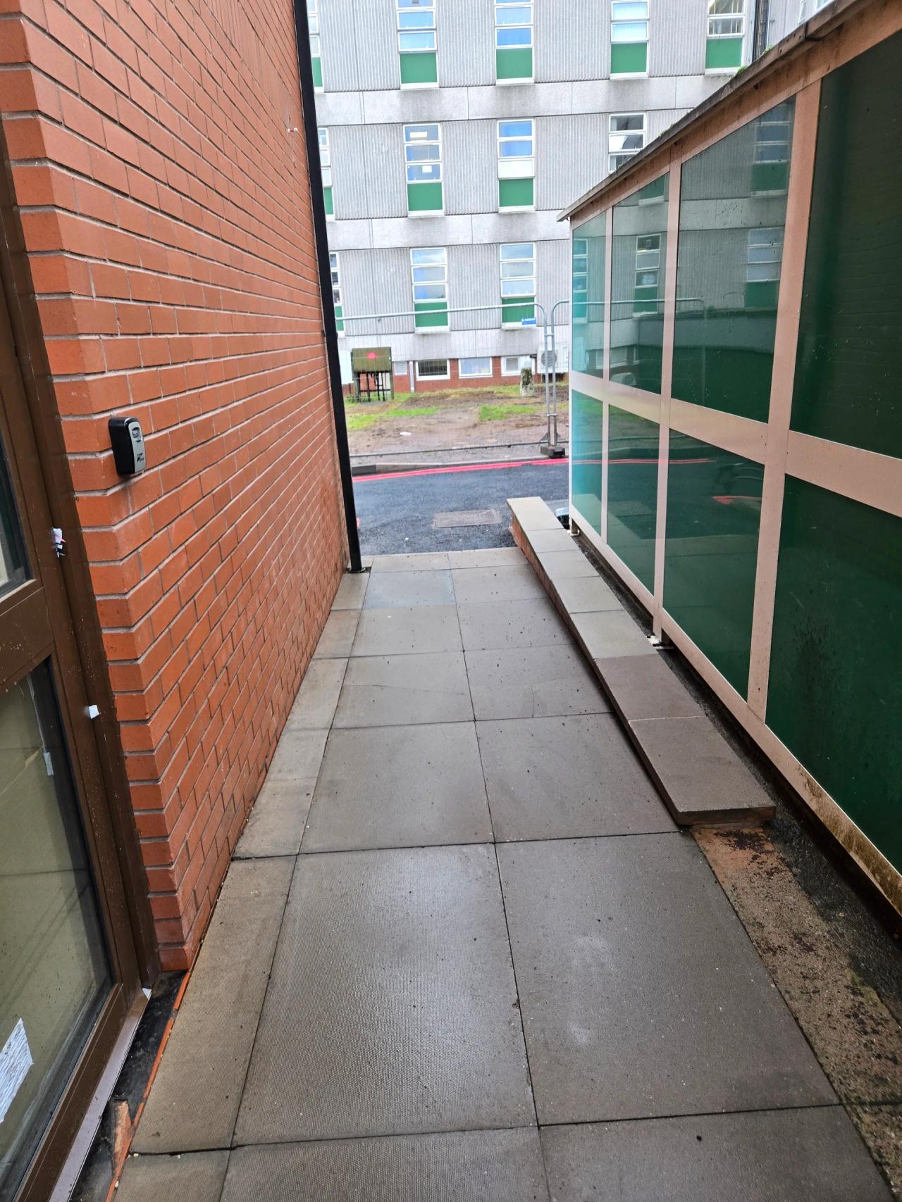 Commercial exterior cleaning in Kidderminster