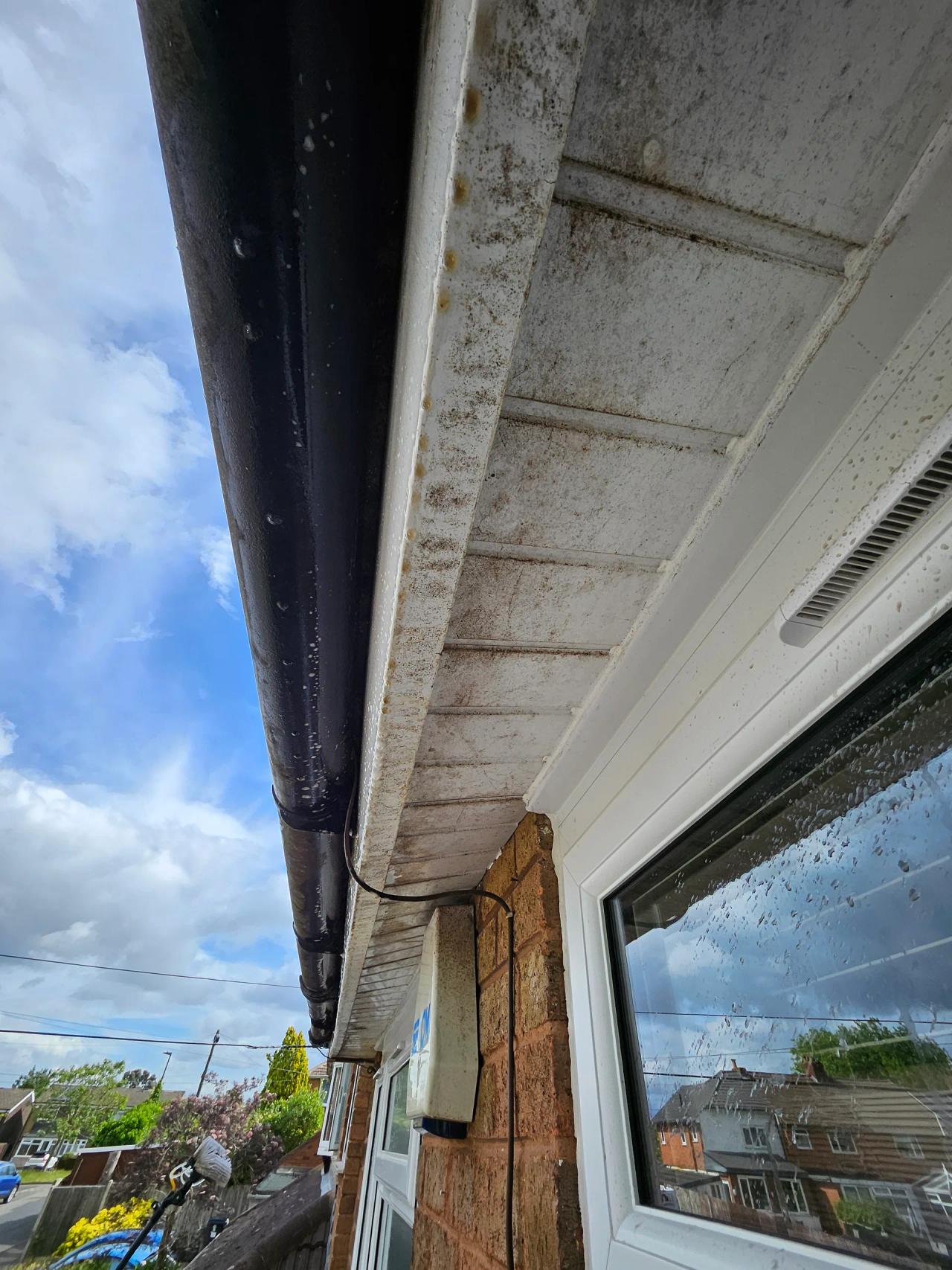 Fascia and soffit cleaning in Kidderminster