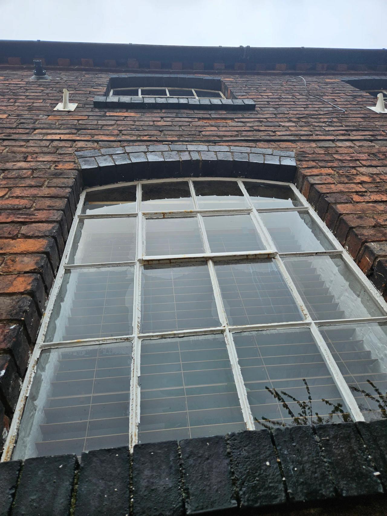 Window cleaning in Kidderminster
