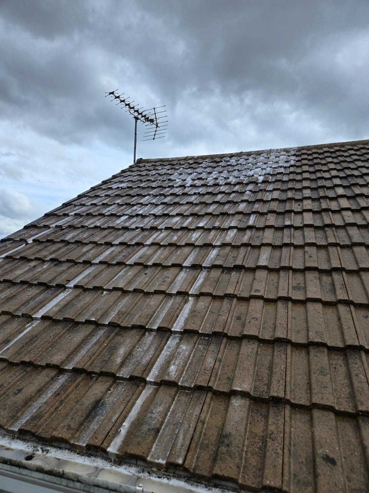 Roof cleaning in Kidderminster