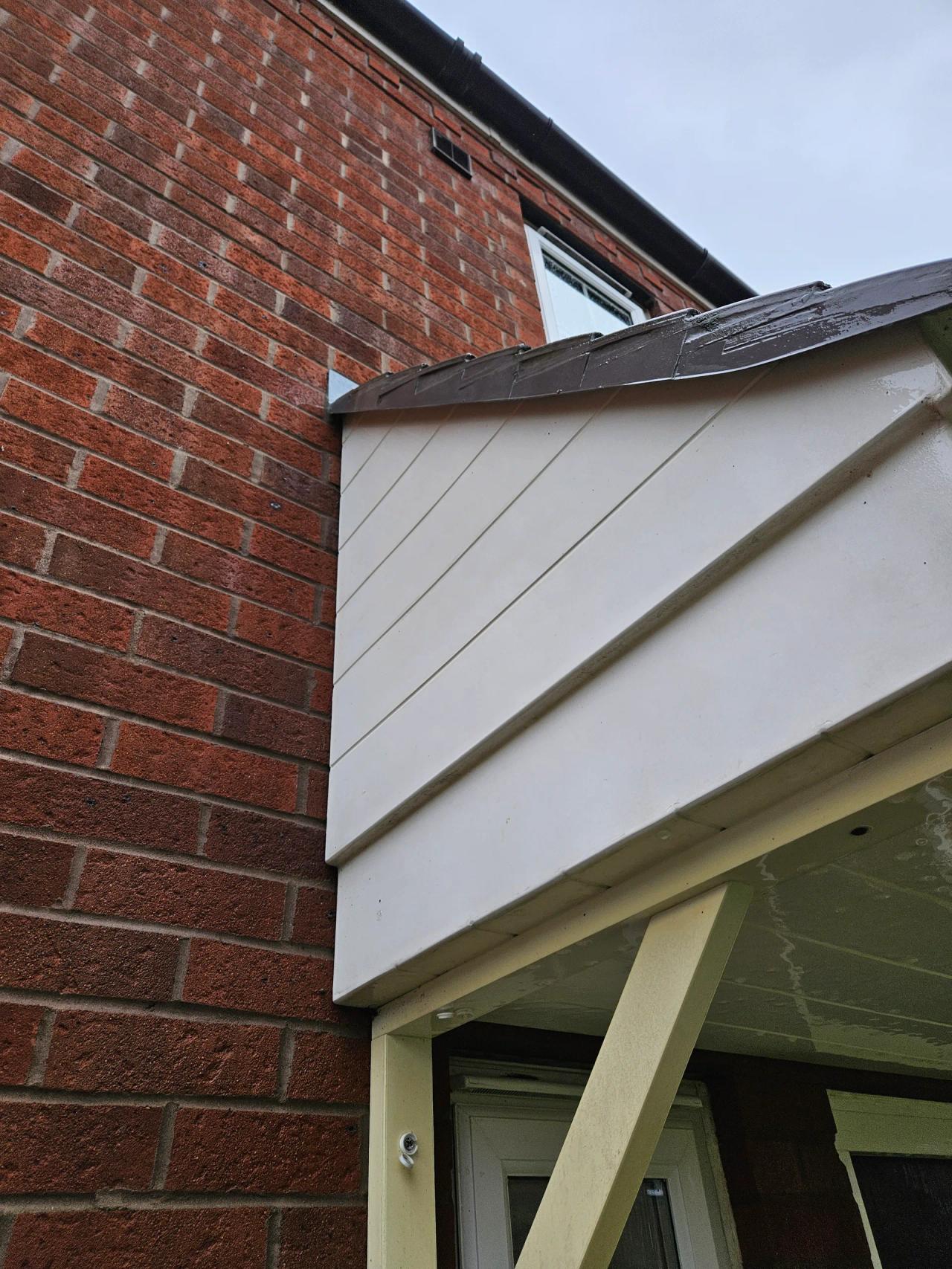 Fascia and soffit cleaning in Kidderminster