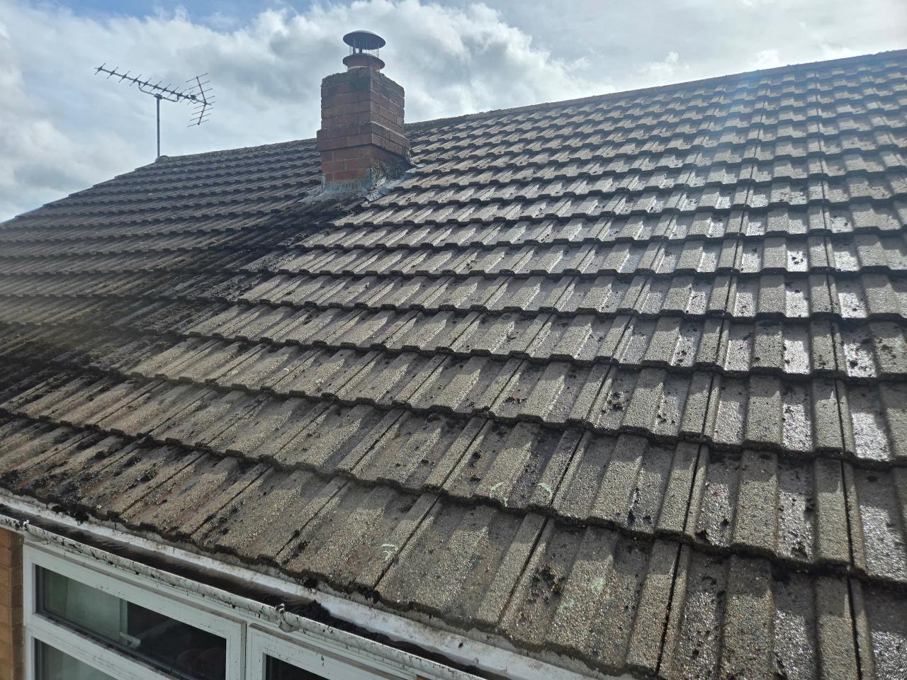Roof cleaning in Kidderminster