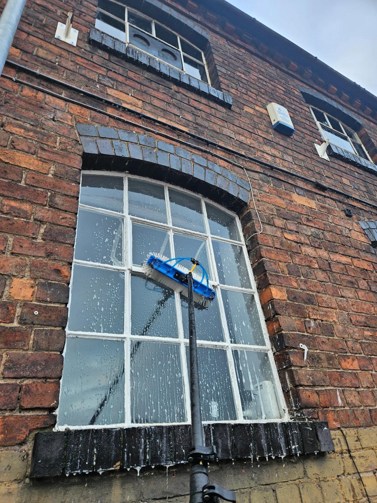 Window cleaning in Kidderminster