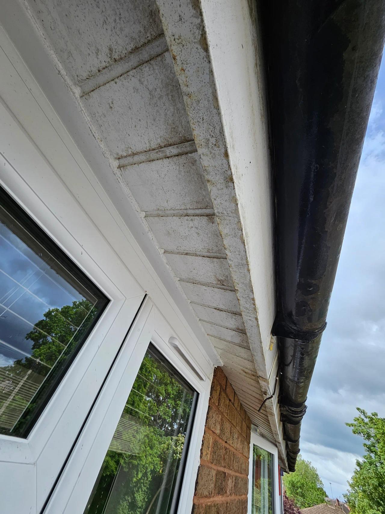 Fascia and soffit cleaning in Kidderminster