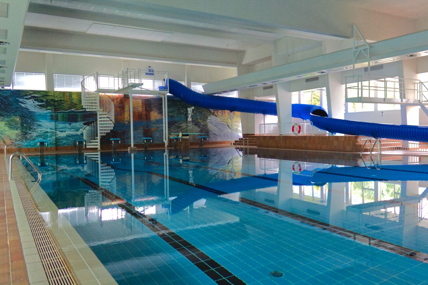 Symjehallen oversiktsbilete