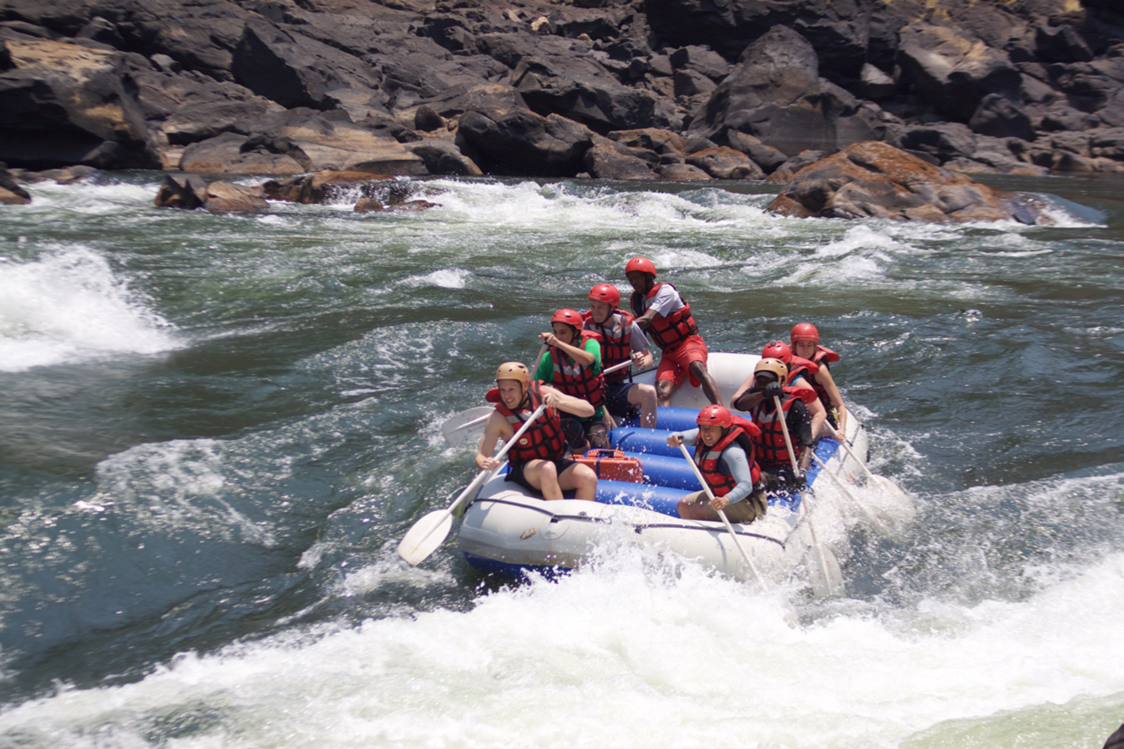 ROAR AFRICA Luxury Destinations Zimbabwe White Water Rafting