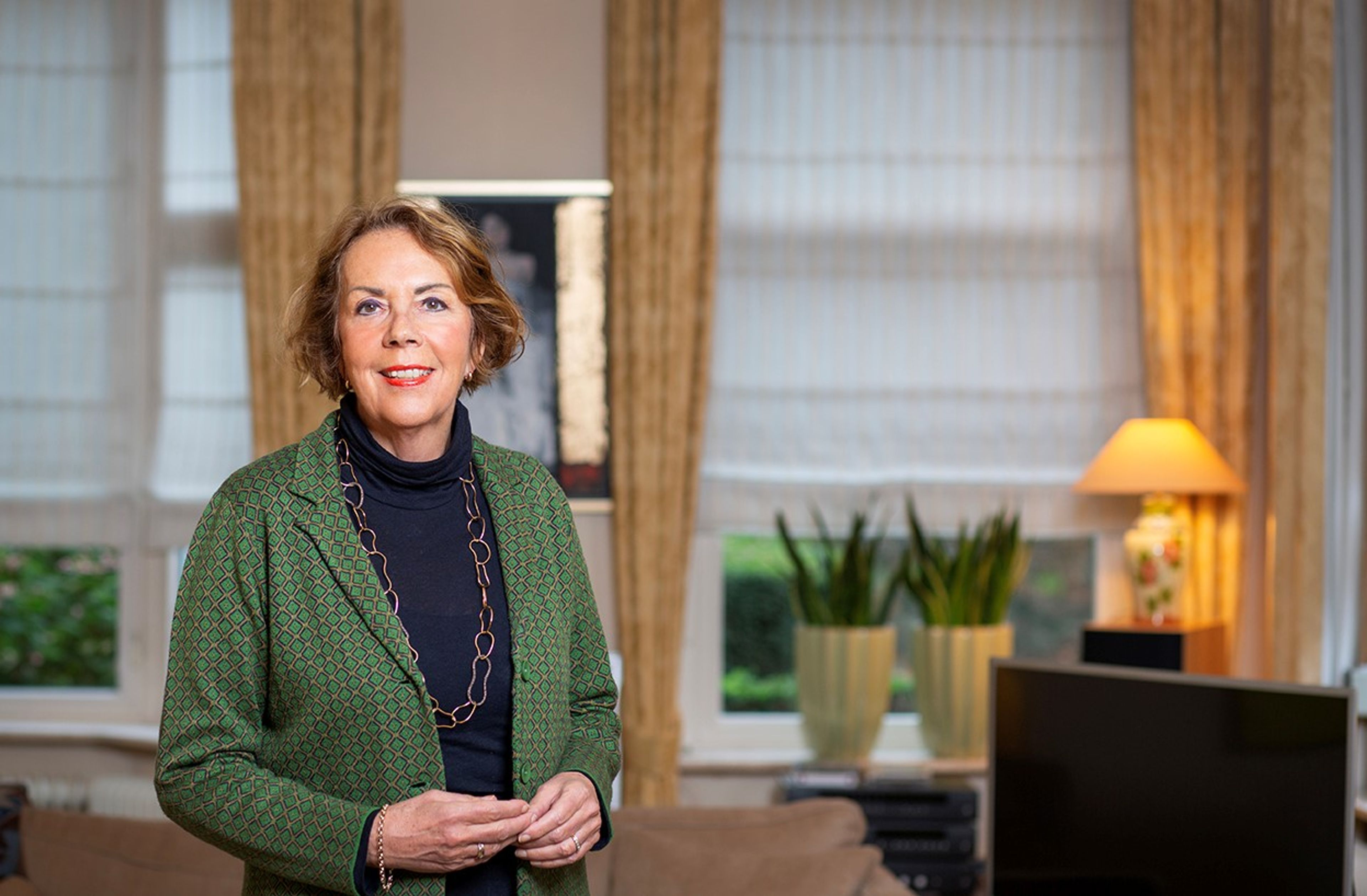 Prof. Dr. Angela Maas. Prof. Dr. Angela Maas
