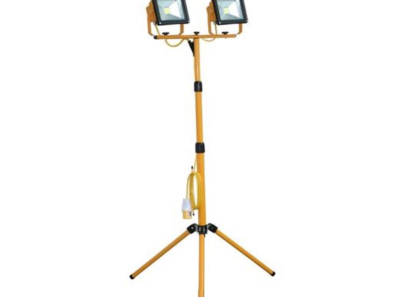 Tripod Floodlight