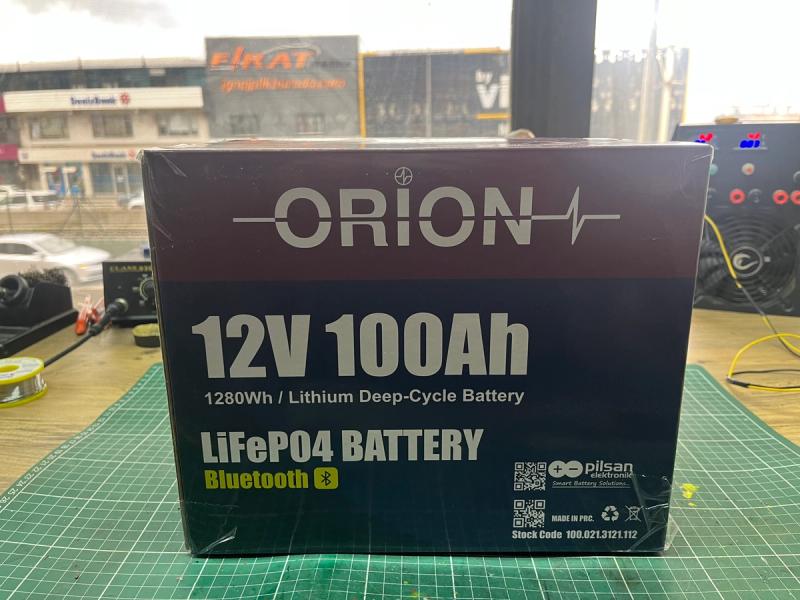 Orion 12V 100Ah LiFePO4 Bluetooth Ekranlı Akü Teslimatı – Bursa