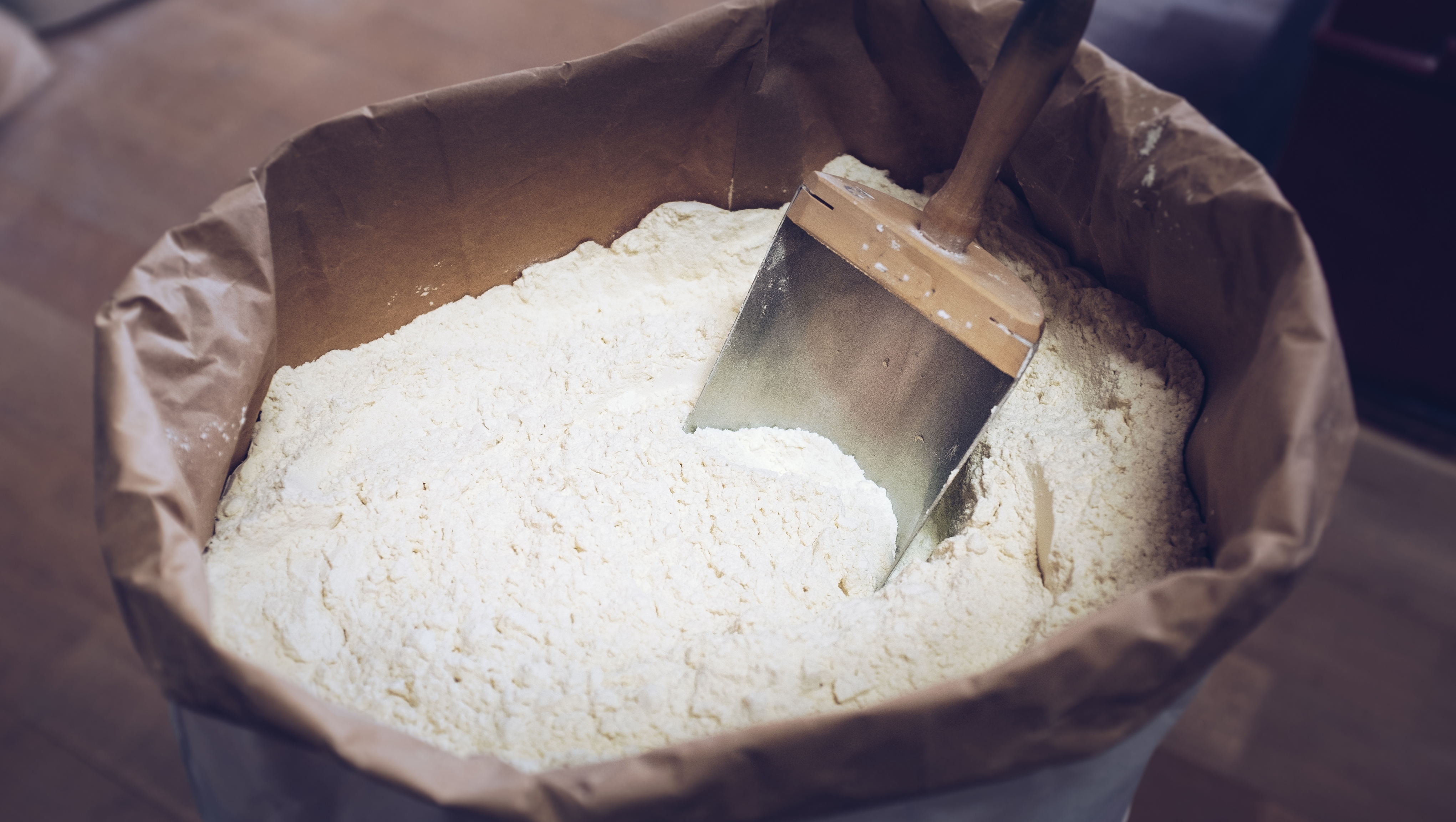 Mehl in grossem Sack