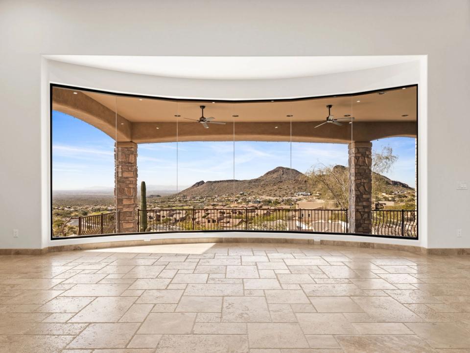 Luxury FireRock Home with views in Fountain Hills