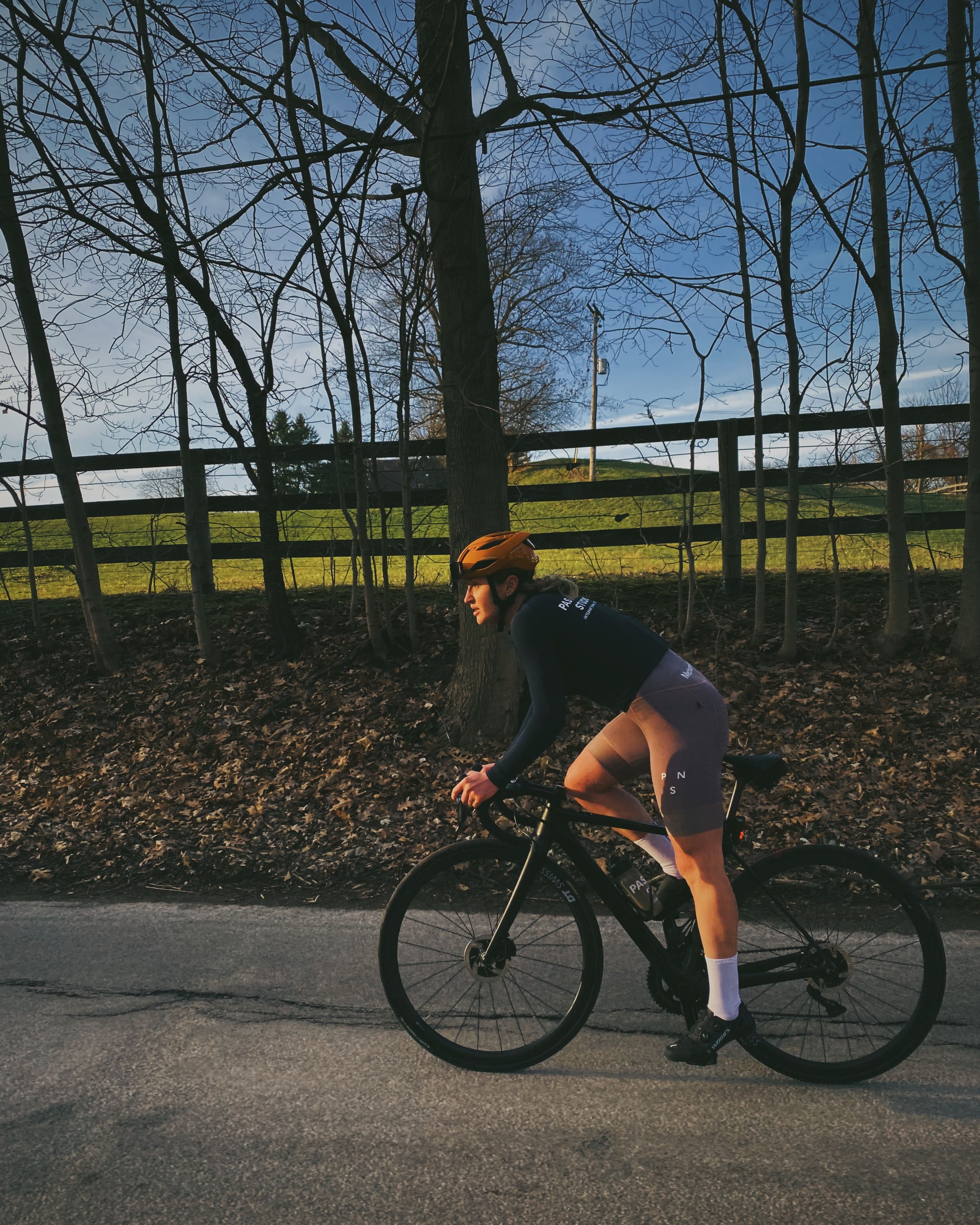 Long-sleeve cycling jersey for spring