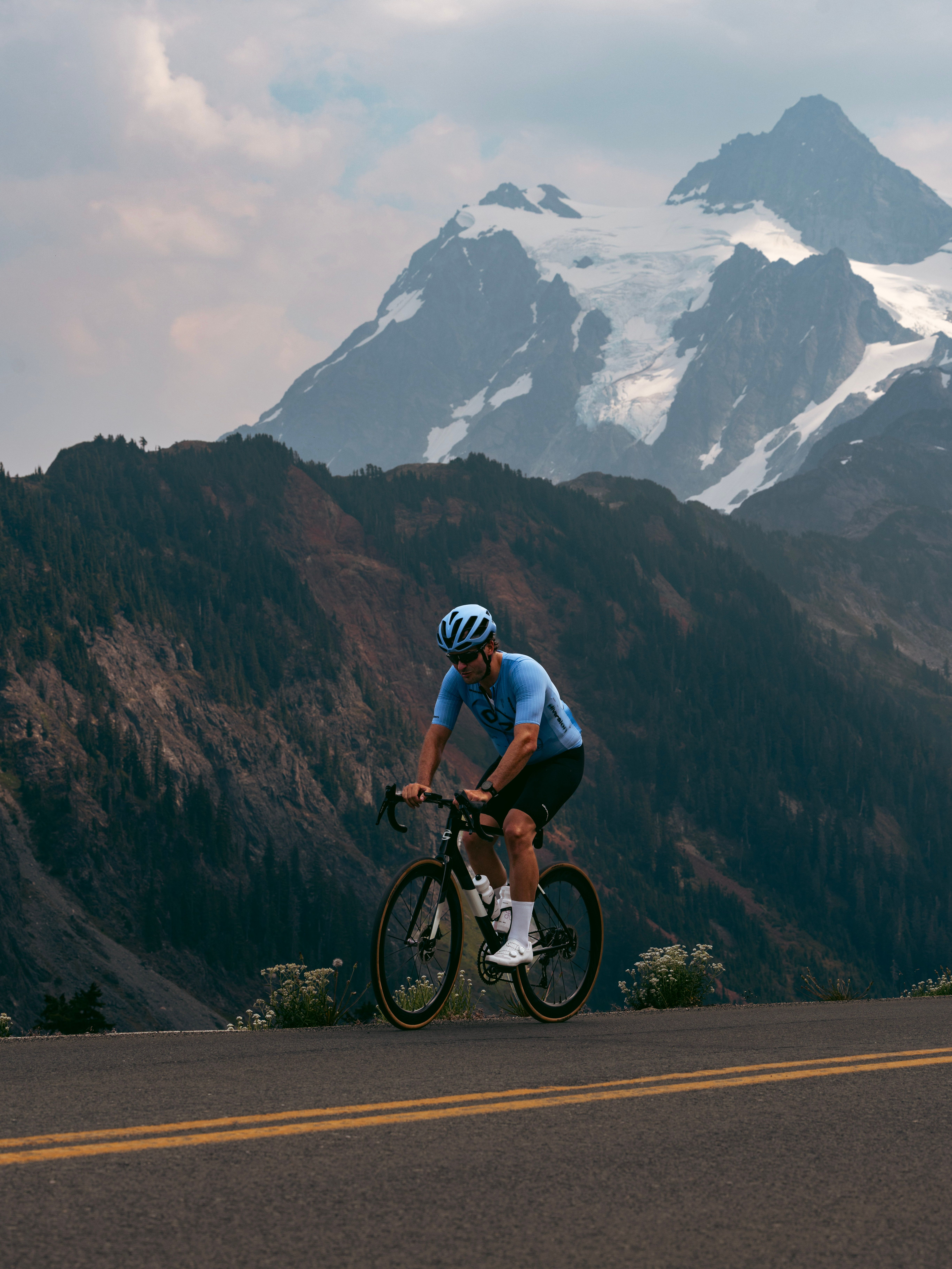 Cyclist wearing the Diversion Cycling Club Jersey